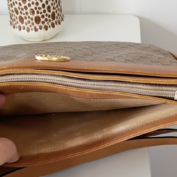 Vintage Gucci Micro GG Monogram Canvas & Leather Shoulder Bag - Picture 9 of 16